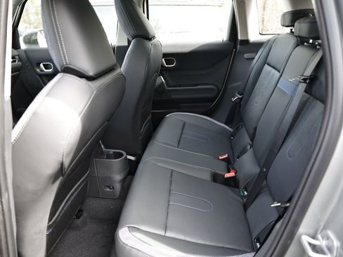 New 2026 MINI Cooper 4-Door Hardtop image 29