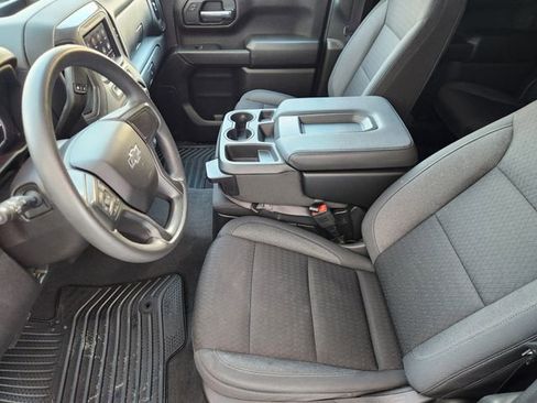 Used 2024 Chevrolet Silverado 1500 Custom Trail Boss image 11