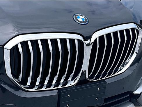 Used 2023 BMW X5 xDrive45e AWD/4WD image 30