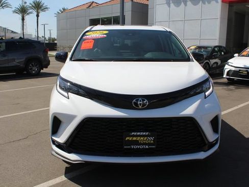 Certified 2026 Toyota Sienna XSE FWD image 3