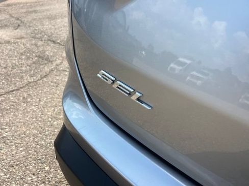 Used 2024 Ford Edge SEL w/ Convenience Package AWD/4WD image 25
