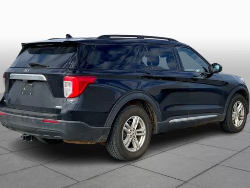 Certified 2020 Ford Explorer XLT w/ Comfort Package image 12