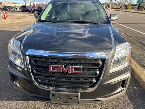 Used 2017 GMC Terrain SLE image 1
