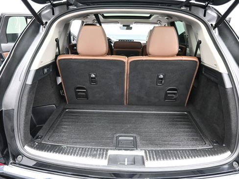 Used 2024 Acura MDX SH-AWD w/ Advance Package image 21