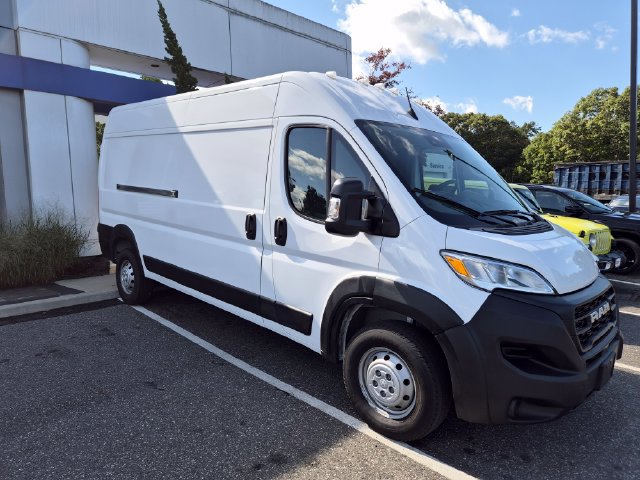 Used 2023 RAM ProMaster 2500 FWD image 2