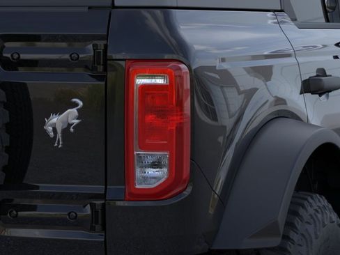 New 2026 Ford Bronco 4-Door w/ Sasquatch Package AWD/4WD image 23
