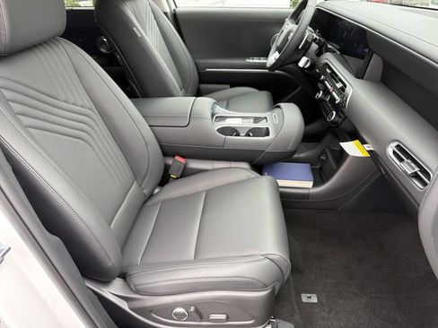 New 2026 Hyundai Palisade SEL Premium FWD image 15