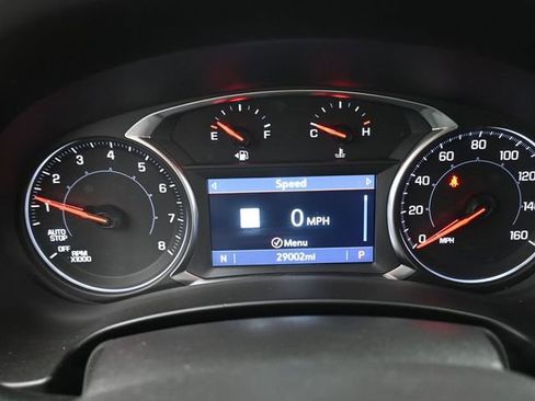 Used 2022 GMC Terrain SLT w/ Infotainment Package II image 9