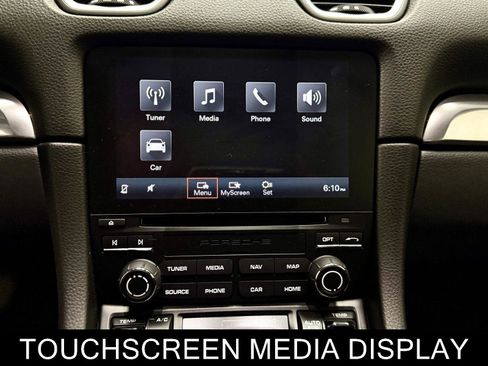 Used 2022 Porsche 718 Cayman RWD image 20