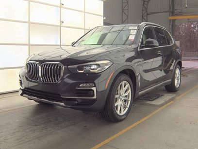 Used 2019 BMW X5 xDrive40i w/ Premium Package 2