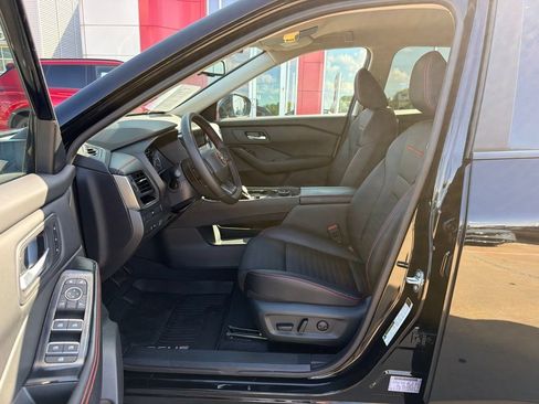 Used 2026 Nissan Rogue SV w/ Rock Creek Premium Package AWD/4WD image 14