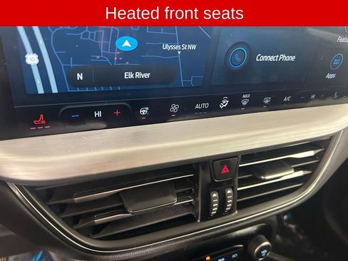 Used 2024 Ford Escape Platinum image 10