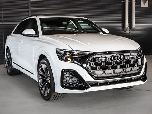 New 2026 Audi Q8 Premium Plus image 13