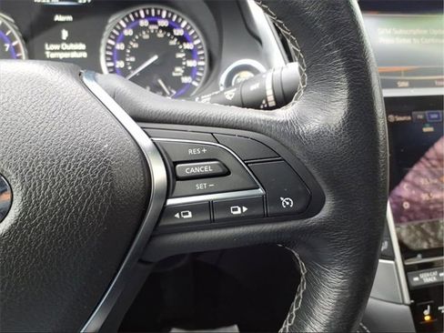 Used 2017 INFINITI Q60 w/ Premium Plus Package 3.0T image 15