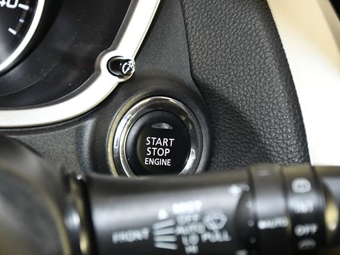 Used 2024 Mitsubishi Eclipse Cross SE image 24