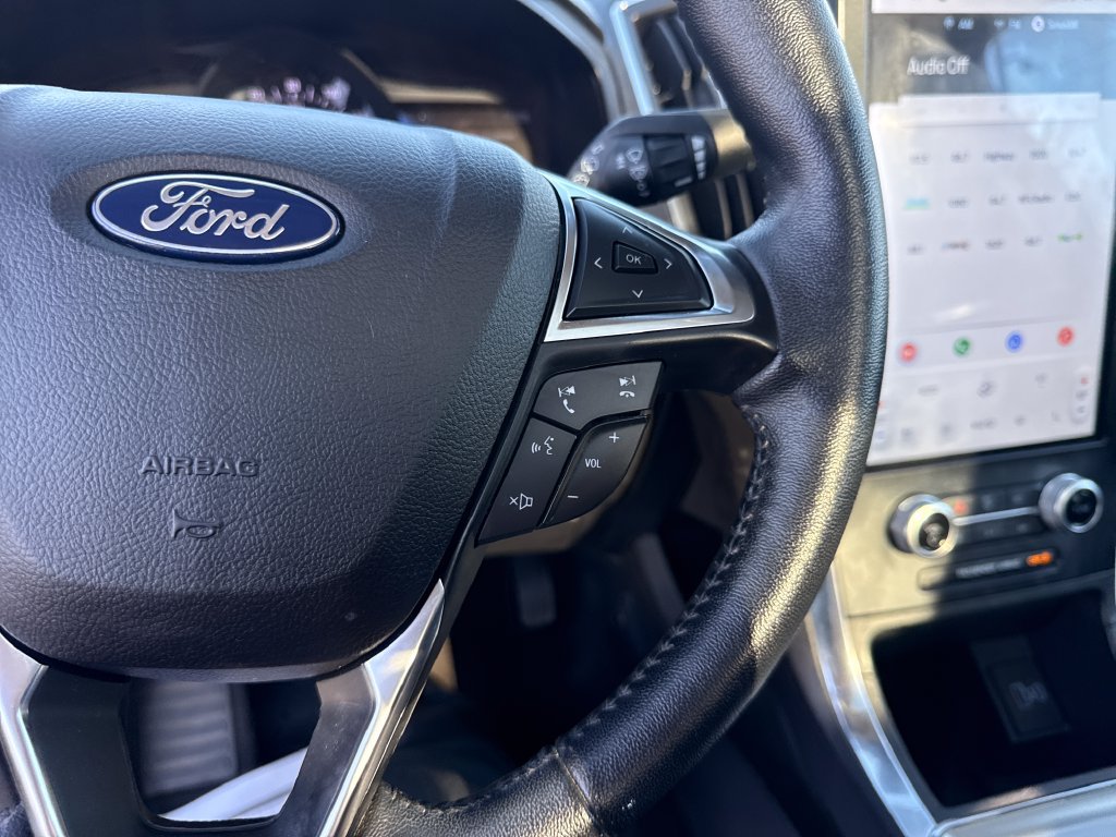 Used 2024 Ford Edge Titanium w/ Equipment Group 301A AWD/4WD image 40