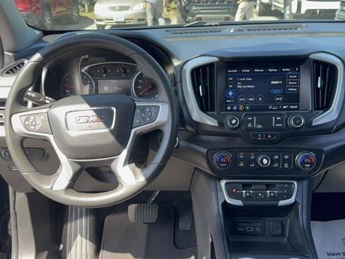 Used 2022 GMC Terrain SLE w/ Driver Convenience Package AWD/4WD image 11