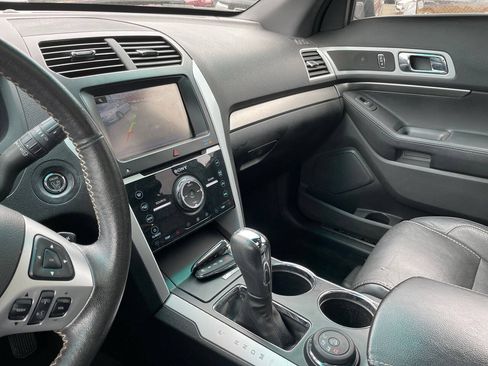 Used 2014 Ford Explorer Sport w/ Equipment Group 401A AWD/4WD image 19