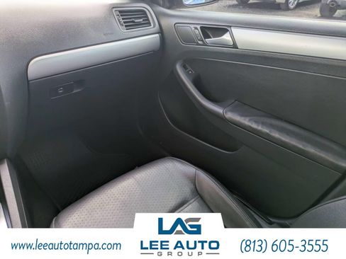Used 2014 Volkswagen Jetta SE FWD image 15