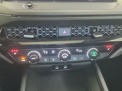 Certified 2024 Honda Accord EX-L image 30