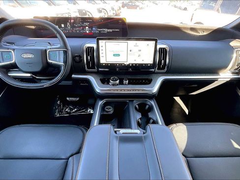 New 2025 Ford Expedition Tremor image 5