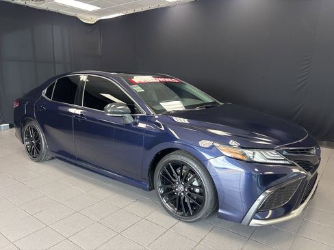 Used 2021 Toyota Camry XSE FWD image 1