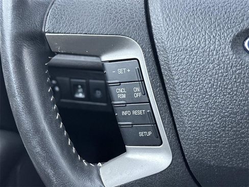 Used 2010 Ford Fusion SEL image 22