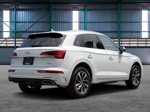 Used 2024 Audi Q5 2.0T Premium Plus w/ Premium Plus Package AWD/4WD image 5