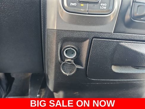 Used 2022 RAM 1500 Classic SLT w/ Electronics Group AWD/4WD image 23