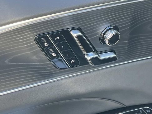 New 2026 Cadillac Lyriq Luxury image 21