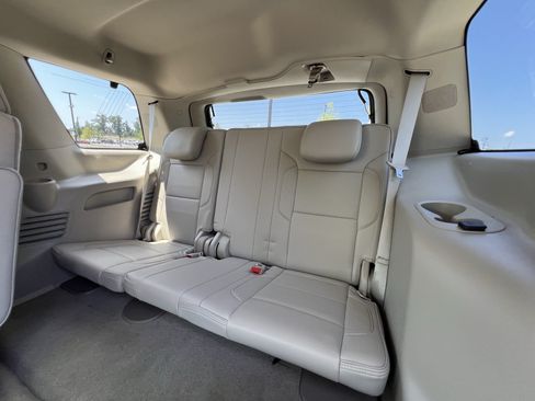 Used 2018 GMC Yukon Denali w/ Denali Ultimate Package AWD/4WD image 34