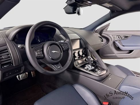 Used 2024 Jaguar F-TYPE R AWD/4WD image 30