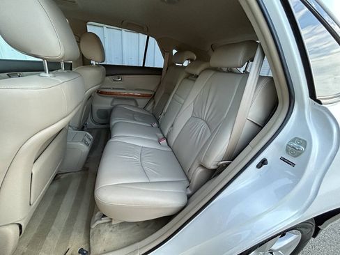 Used 2004 Lexus RX 330 FWD image 7
