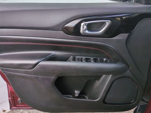 Used 2022 Jeep Compass Trailhawk image 29