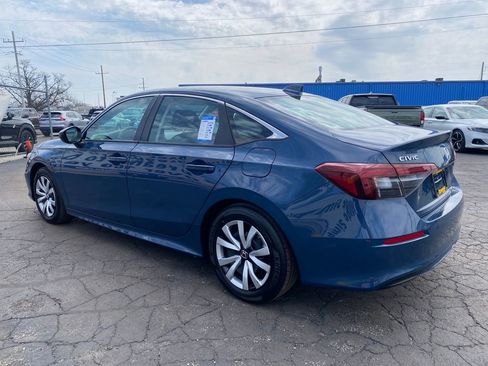 Used 2025 Honda Civic LX image 5