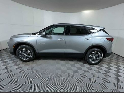 Certified 2025 Chevrolet Blazer LT AWD/4WD image 6