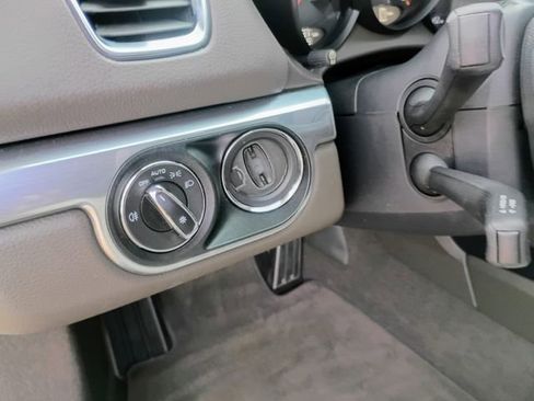 Used 2014 Porsche Cayman image 38