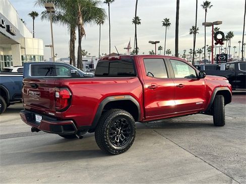 New 2026 GMC Canyon Elevation image 3