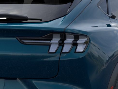 New 2026 Ford Mustang Mach-E Select RWD image 21