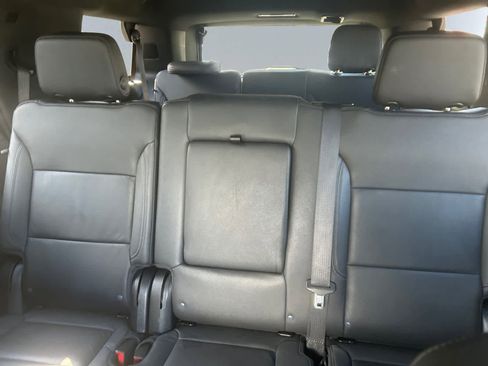 Used 2023 Chevrolet Tahoe LT image 36