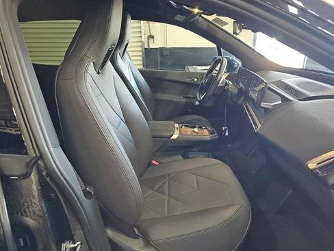Used 2023 BMW iX xDrive50 w/ Premium Package AWD/4WD image 8