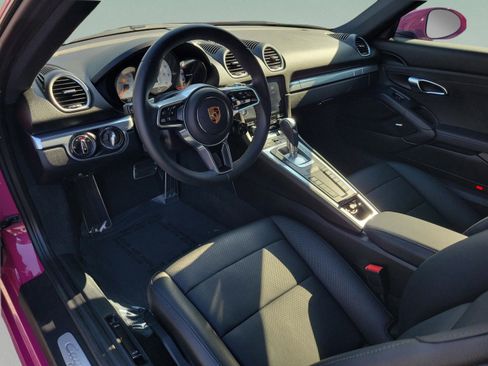 Used 2024 Porsche 718 Cayman S image 7