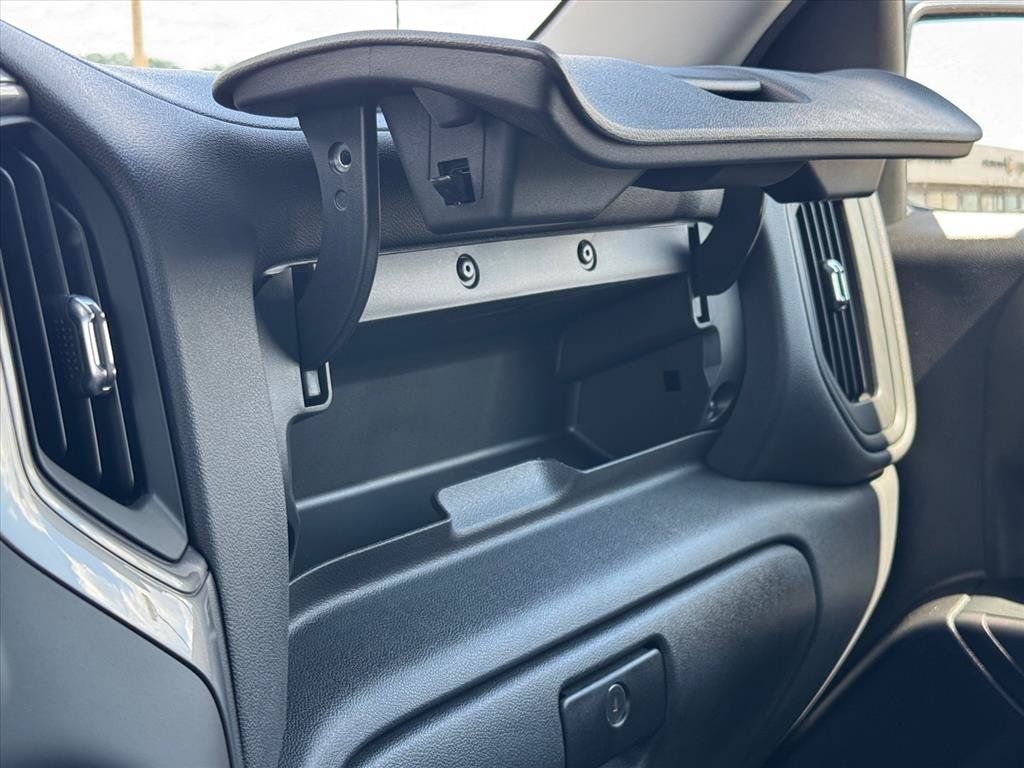 Used 2024 Chevrolet Silverado 1500 Custom Trail Boss AWD/4WD image 25