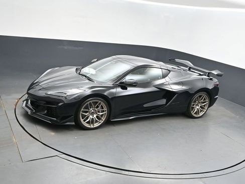 New 2026 Chevrolet Corvette Z06 w/ Z07 Performance Package image 27
