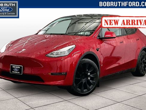 Used 2020 Tesla Model Y Long Range image 1