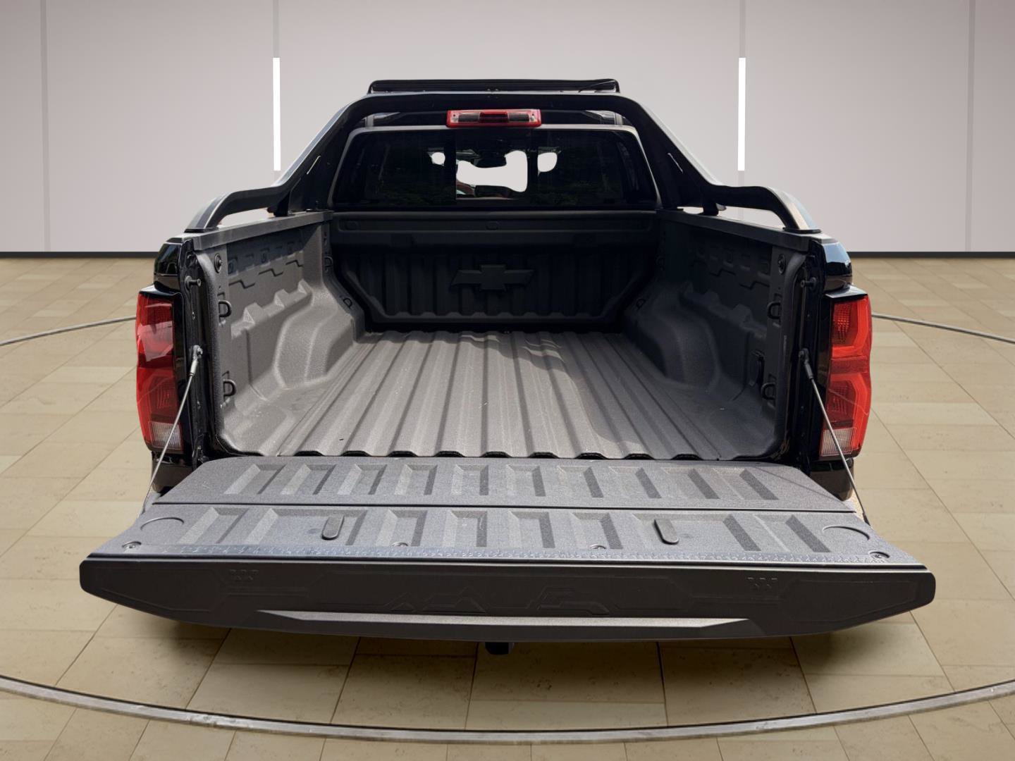 Used 2025 Chevrolet Colorado ZR2 w/ Midnight Edition AWD/4WD image 82
