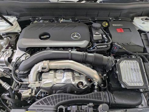 Used 2026 Mercedes-Benz GLB 250 image 16