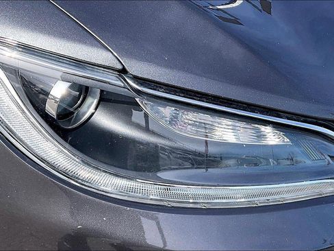 Used 2016 Chrysler 200 Limited w/ Anniversary Edition image 25