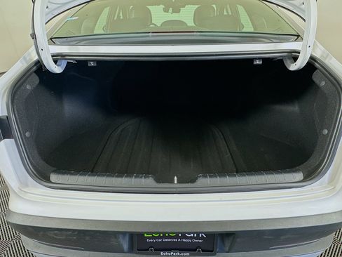 Used 2025 Kia K4 LXS image 27