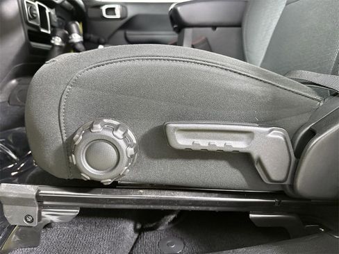 Used 2023 Jeep Wrangler Sport image 36